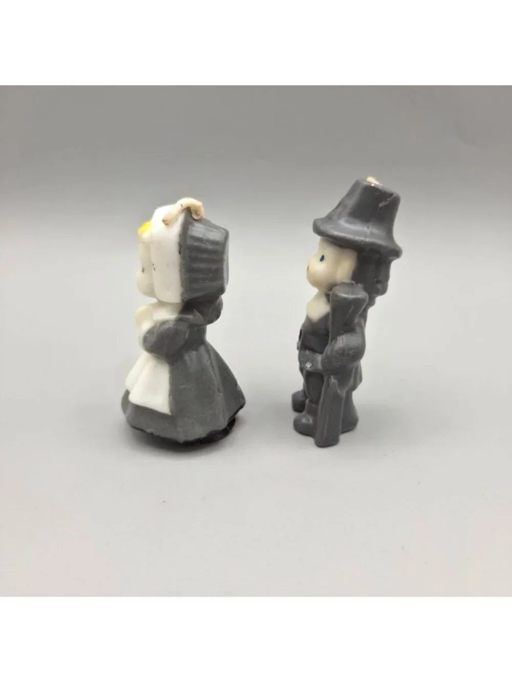 Vintage Gurley Pilgrim Figure Candles Collectible Gray Hat Thanksgiving Set Of 2